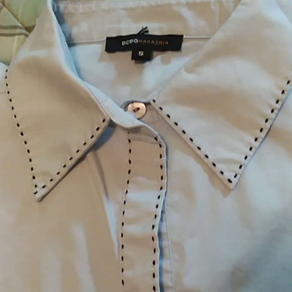 BCBGmaxazria Blue Button-Down shirt Small - Picture 7 of 7
